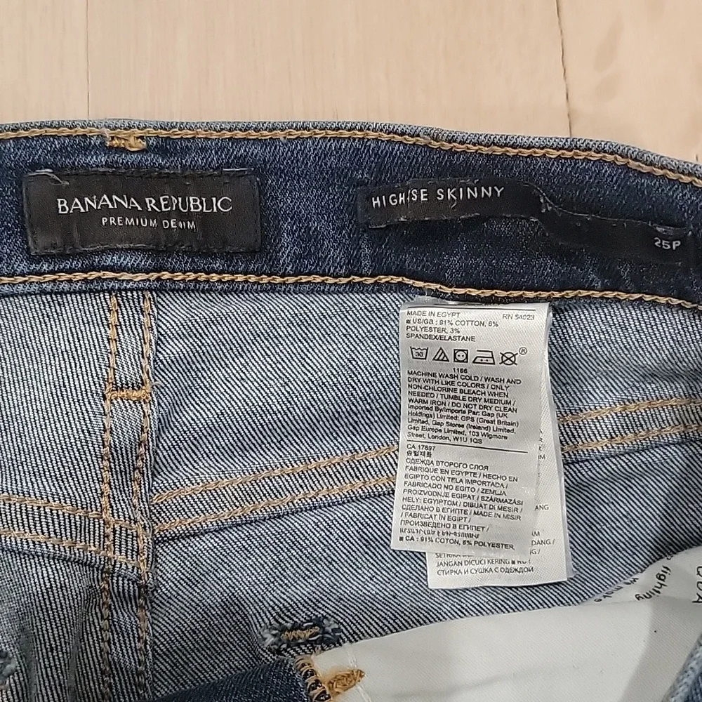 Banana Republic Jeans - Picture 2 of 4